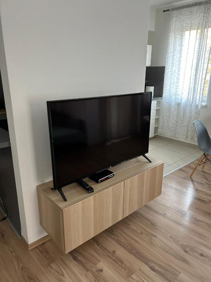 Apartman "Dunaj" Private Parking - Klimatizacia Šamorín Exterior foto